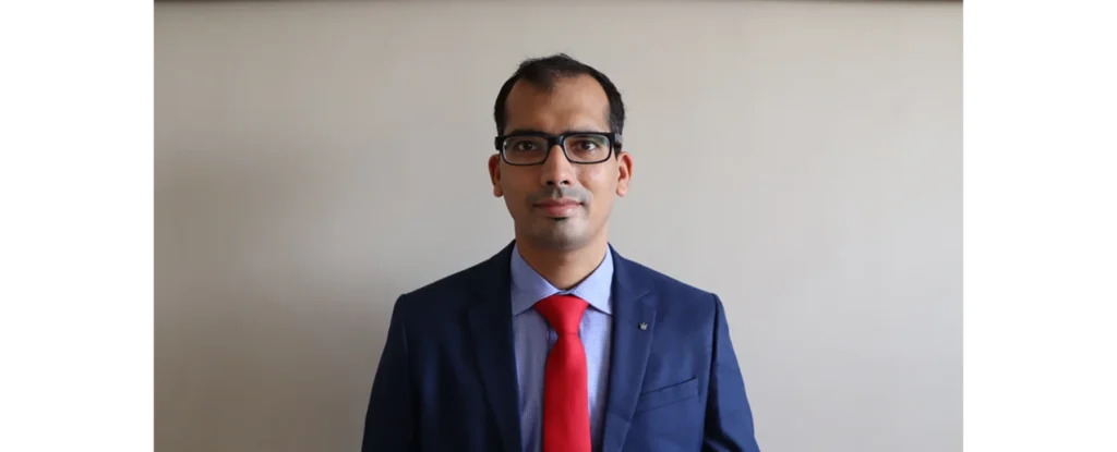 Dr. Vijay Bang